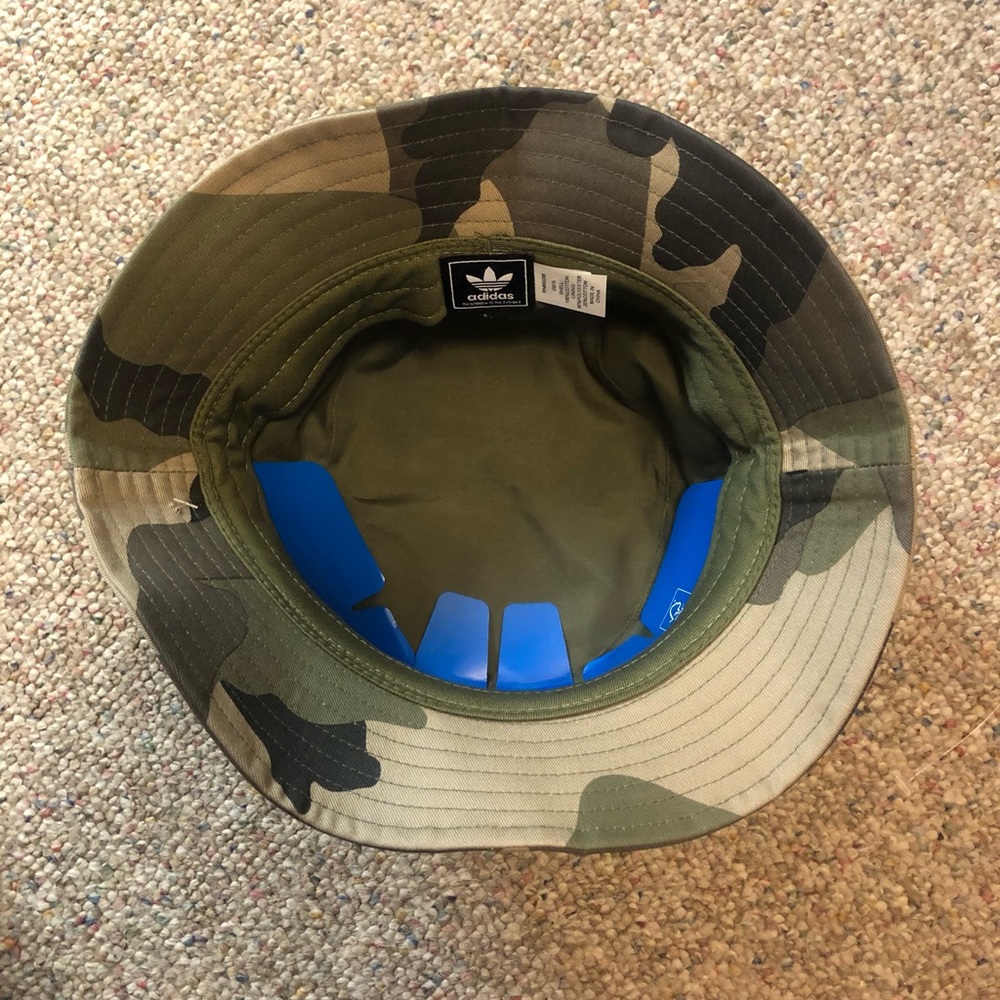 🎉 HP 🎉 🆕 adidas Original Camo AOP Bucket Hat - Picture 3 of 6